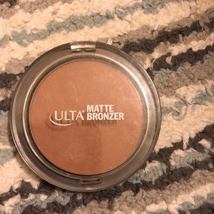 Ultra Matte Bronzer
